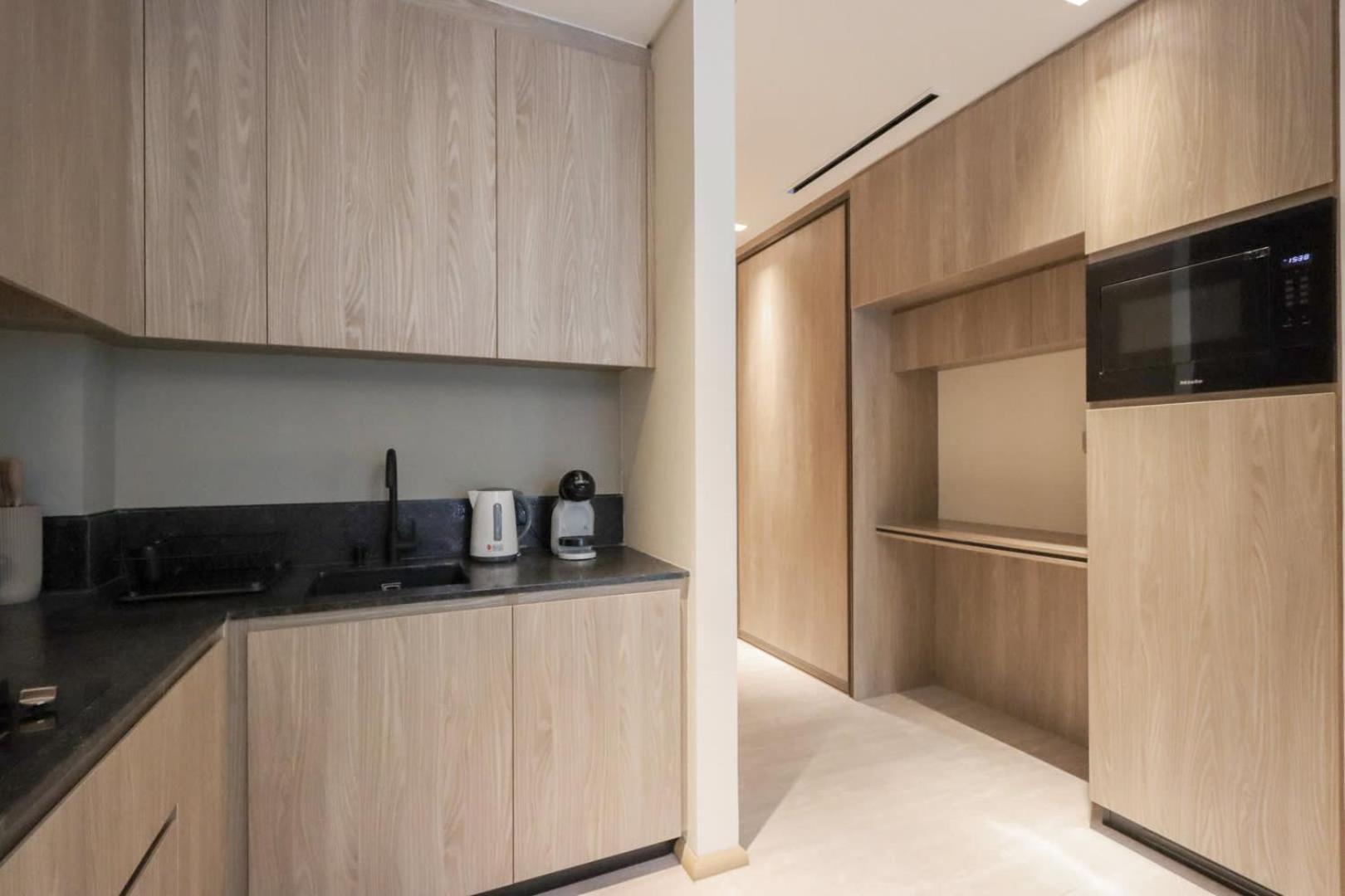 Livbnb - Stylish In Jvc, Near Parks And Shops *